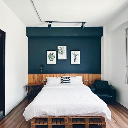 Mutter Apartment Tainan Dış mekan fotoğraf