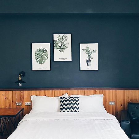 Mutter Apartment Tainan Dış mekan fotoğraf