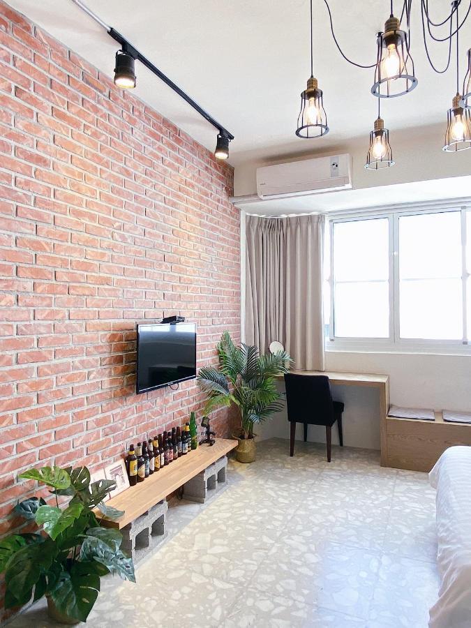 Mutter Apartment Tainan Dış mekan fotoğraf