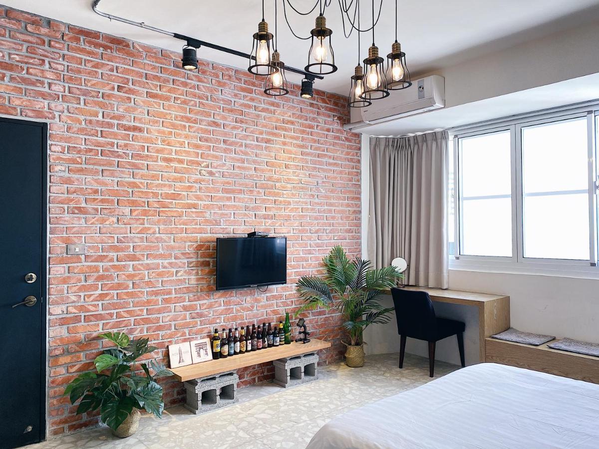 Mutter Apartment Tainan Dış mekan fotoğraf